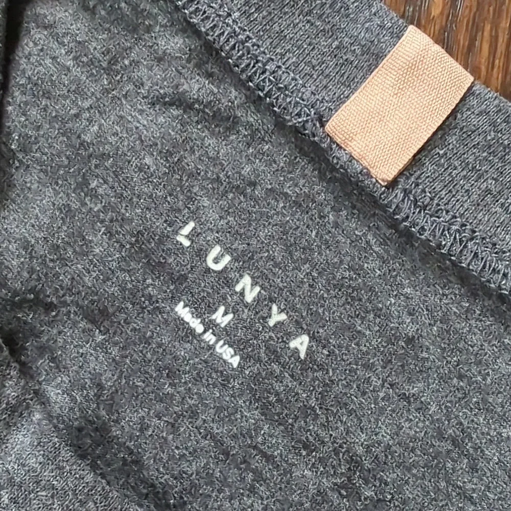 LLUNYA I Gray Grey Relaxed Good in Bed Crew Neck Long Sleeve Lounge Shirt, M - Picture 7 of 16
